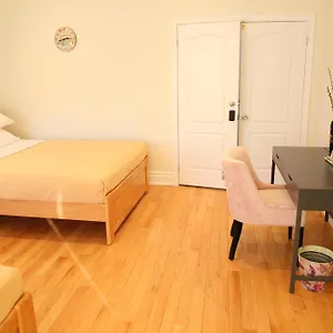 Bed & Breakfast Xiao Wang, Toronto